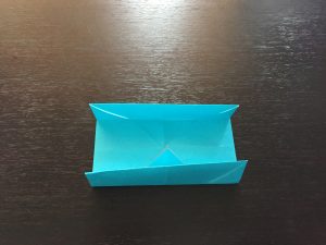 折り紙で簡単で丈夫な箱の折り方