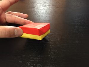 折り紙で簡単で丈夫な箱の折り方