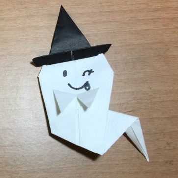 ハロウィン折り紙魔女の帽子簡単な折り方