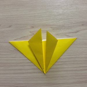 折り紙1枚で簡単に作れる星の折り方