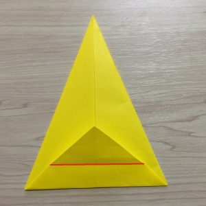 折り紙で作るクリスマス飾りの簡単なベルの折り方